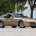 1986 Kalahari Beige Metallic Porsche 944 thumbnail