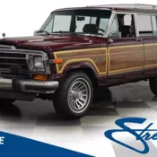 1989 Maroon Jeep Wagoneer thumbnail