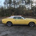 1971 Yellow Ford Mustang thumbnail