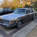 1984 Silver Lincoln Continental thumbnail