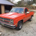 1986 Red Chevrolet C-10 thumbnail
