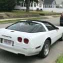 1991 White Chevrolet Corvette thumbnail