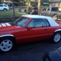 1992 Red Ford Mustang thumbnail