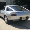 1980 Silver Porsche 928 thumbnail