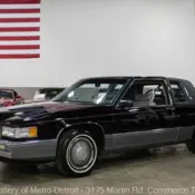 1990 Sable Black Cadillac Fleetwood thumbnail