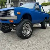 1973 Blue Datsun Z-Series thumbnail