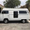 1980 White Volkswagen Bus/Vanagon thumbnail