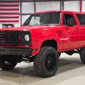 1976 Red Dodge Ramcharger thumbnail