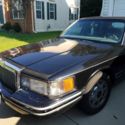 1993 Black Lincoln Town Car thumbnail