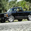 1990 Black Chevrolet C/K Pickup 1500 thumbnail