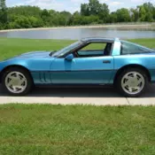 1989 Blue Chevrolet Corvette thumbnail