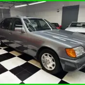 1993 Silver Mercedes-Benz 500-Series thumbnail