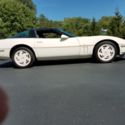 1988 White Chevrolet Corvette thumbnail