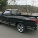 1990 Black Chevrolet Other Pickups thumbnail