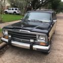 1991 Black Jeep Wagoneer thumbnail