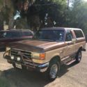 1989 Brown Ford Bronco thumbnail