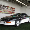 1993 Black/White Chevrolet Camaro thumbnail