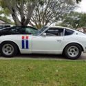 1972 White Datsun Z-Series thumbnail
