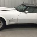 1978 White Chevrolet Corvette thumbnail