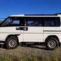 1991 Black Mitsubishi Delica thumbnail