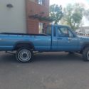 1986 Blue Jeep Comanche thumbnail