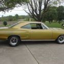 1969 Gold Dodge Coronet thumbnail
