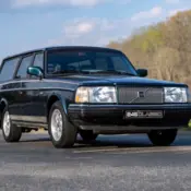 1993 Green Volvo 240 thumbnail