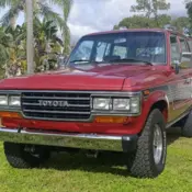 1992 Red Toyota Land Cruiser thumbnail