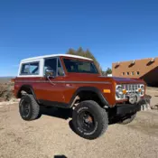 1972 Brown Ford Bronco thumbnail