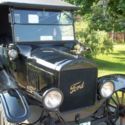 1925 Black Ford Model T thumbnail
