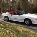 1987 White Ford Mustang thumbnail