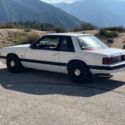 1989 White Ford Mustang thumbnail