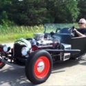 1923 Green Ford Model T thumbnail