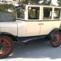 1925 Yellow Ford Model T thumbnail