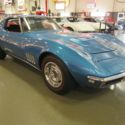 1968 Blue Chevrolet Corvette thumbnail