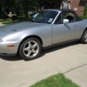1992 Silver Mazda MX-5 Miata thumbnail