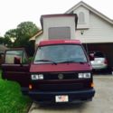 1991 Burgundy Volkswagen Bus/Vanagon thumbnail