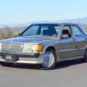 1987 GOLD Mercedes-Benz 190-Class thumbnail