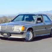 1987 Gold Mercedes-Benz 190-Series thumbnail