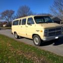 1986 Tan Chevrolet G20 Van thumbnail