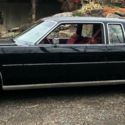 1976 Red Lincoln Continental thumbnail