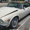 1976 White Jaguar XJ6 thumbnail