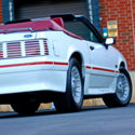 1989 White Ford Mustang thumbnail