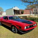 1972 Red Ford Mustang thumbnail