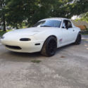 1994 White Mazda MX-5 Miata thumbnail