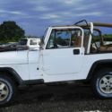 1993 White Jeep Wrangler thumbnail