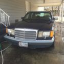 1988 Blue Mercedes-Benz 400-Series thumbnail