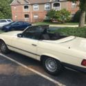 1981 Cream Mercedes-Benz 300-Series thumbnail