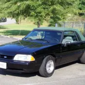 1992 Black Ford Mustang thumbnail
