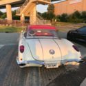 1958 White Chevrolet Corvette thumbnail